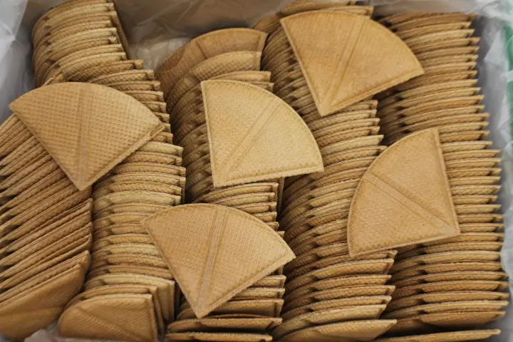 039 ABANICOS BARQUILLO ARTESANO C-2K