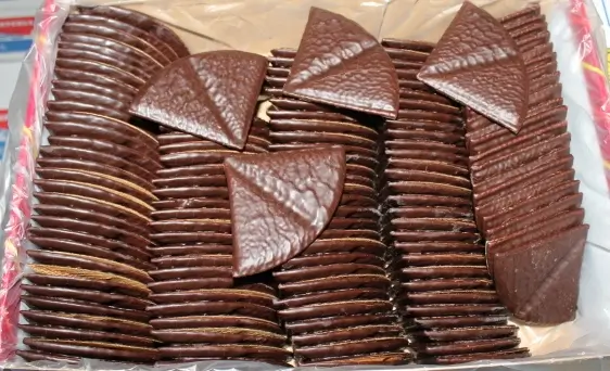 087 ABANICOS BAÑADOS CHOCOLATE C-3K